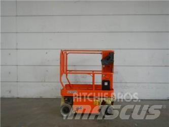 JLG 1230ES رافعات السارية الرأسية