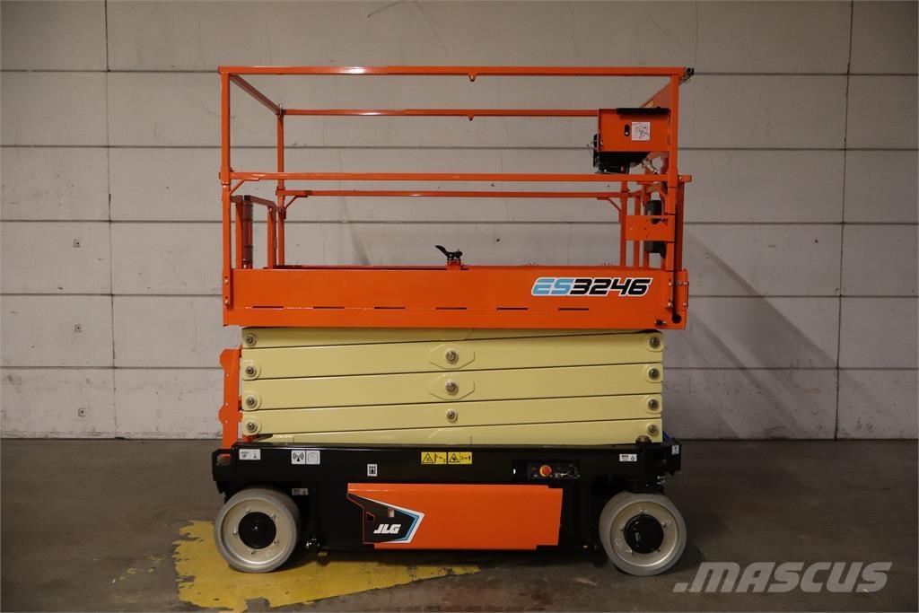 JLG ES3246 رافعات مقصية الشكل