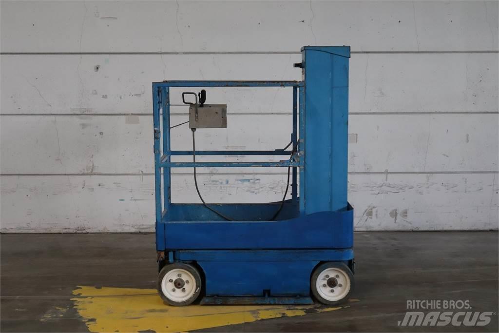 SkyJack SJ16 رافعات السارية الرأسية