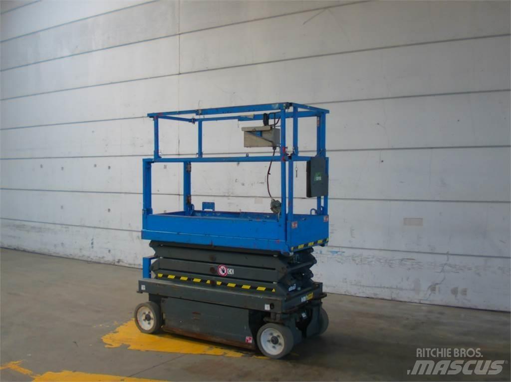 SkyJack SJ3219 رافعات مقصية الشكل