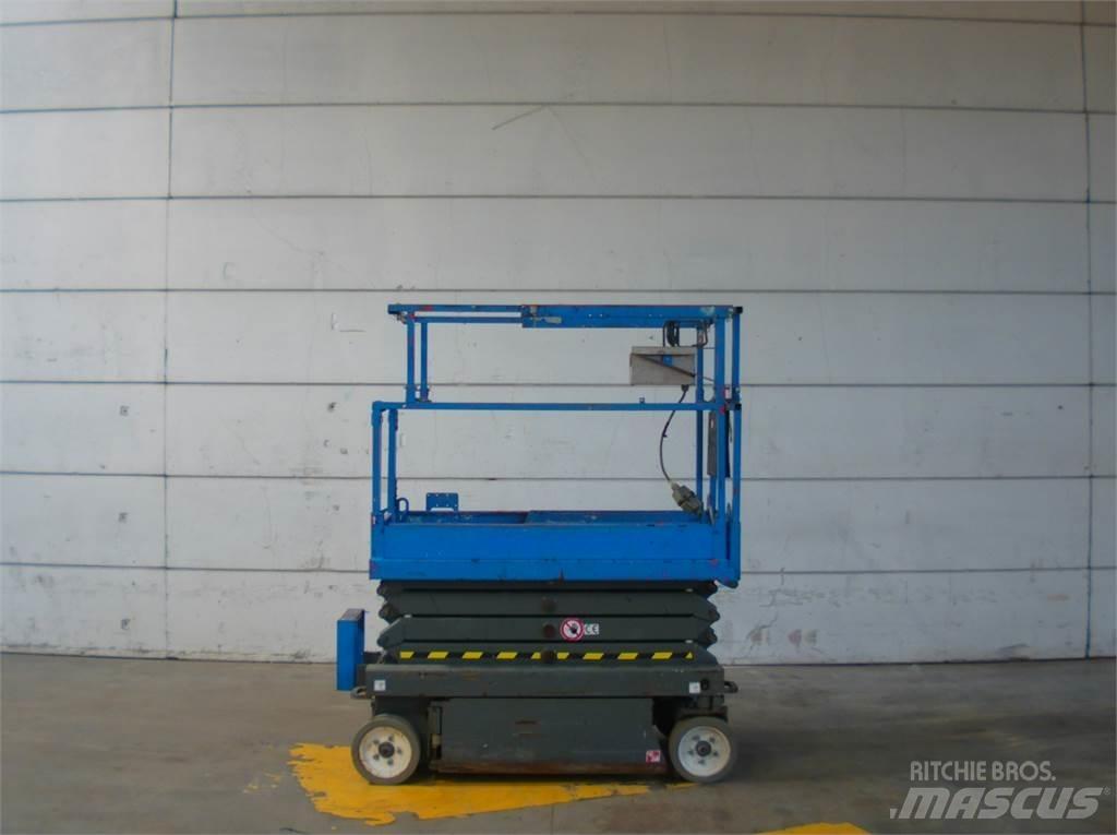 SkyJack SJ3219 رافعات مقصية الشكل
