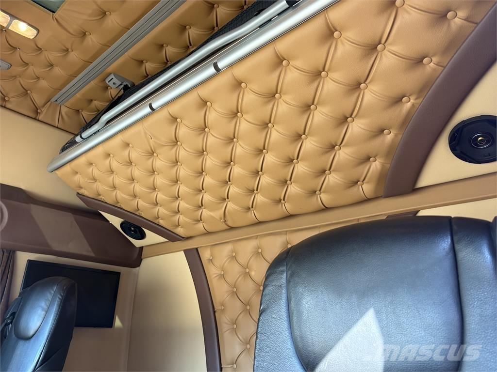 DAF XF 530 شاحنات أخرى