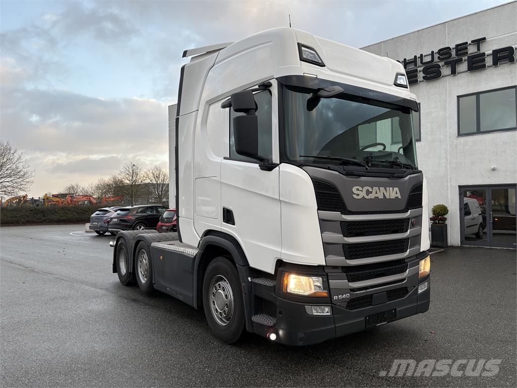 Scania R540 وحدات الجر