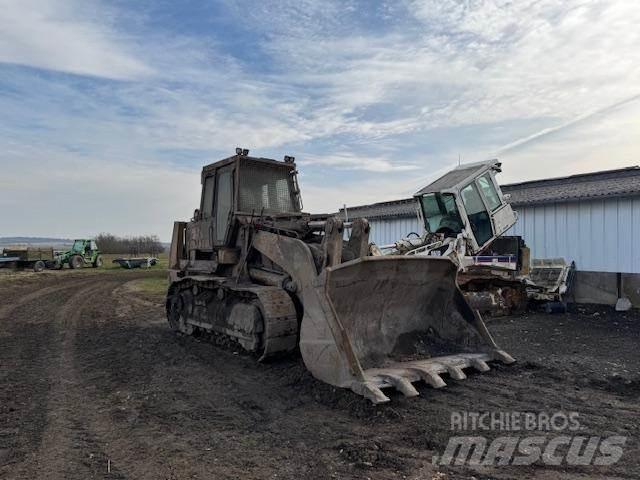 CAT 973C لوادر زحافة