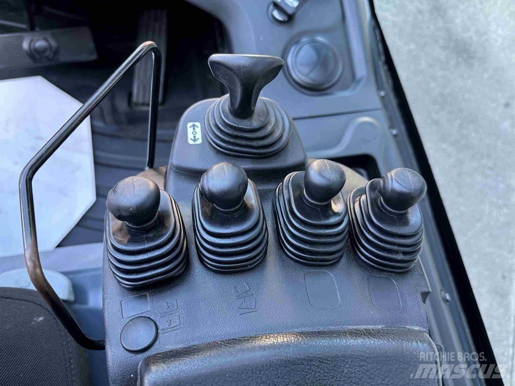 Toyota 9FBM60T شاحنات ذات رافعات شوكية تعمل بالكهرباء