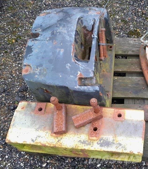  - - - ملحقات الحصادات