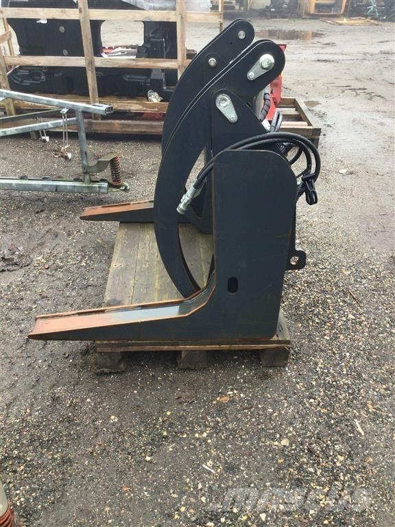  - - - IT-2 حصادات