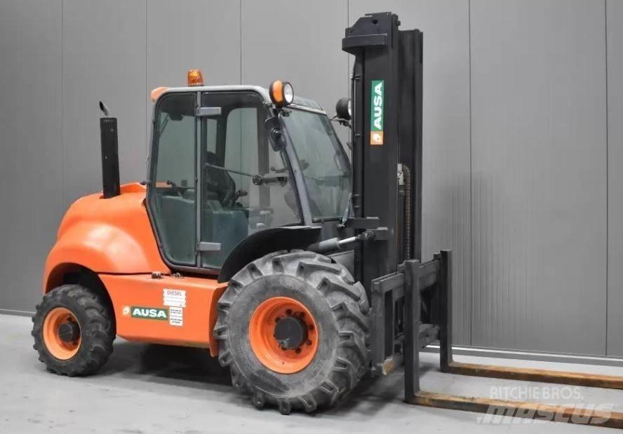 Ausa C400Hx4 شاحنات الطرق الوعرة