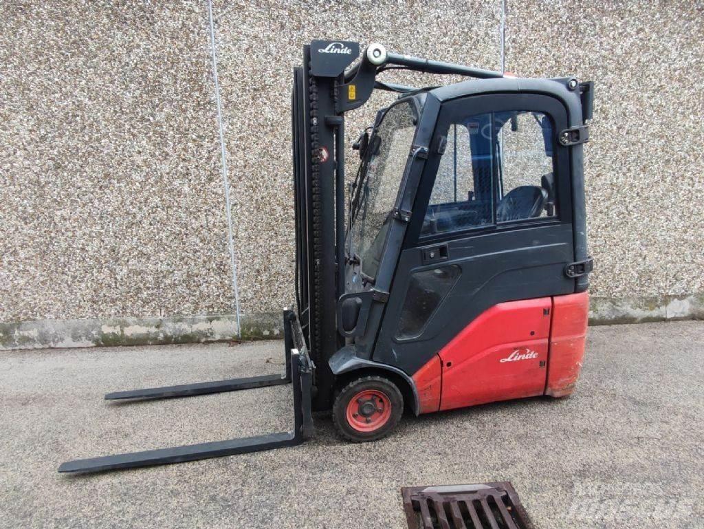 Linde E15-01 شاحنات ذات رافعات شوكية تعمل بالكهرباء