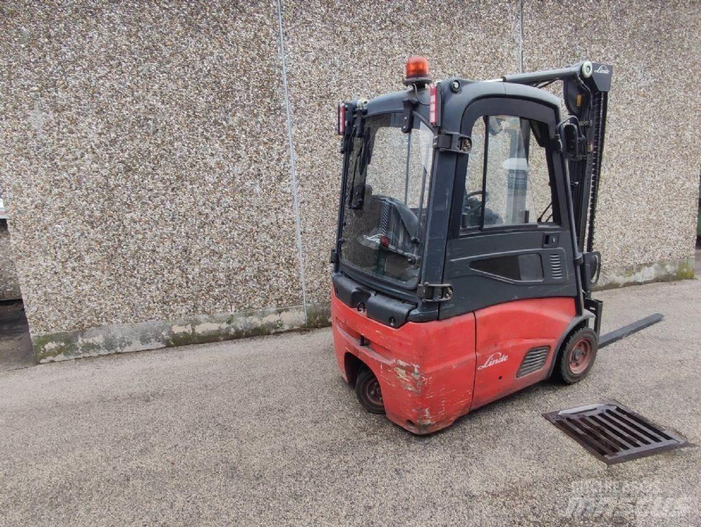 Linde E15-01 شاحنات ذات رافعات شوكية تعمل بالكهرباء