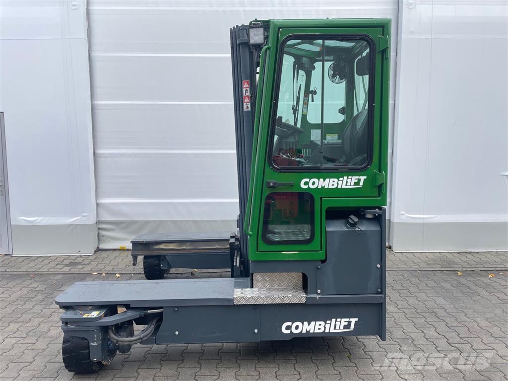 Combilift C4000 لوادر جانبية