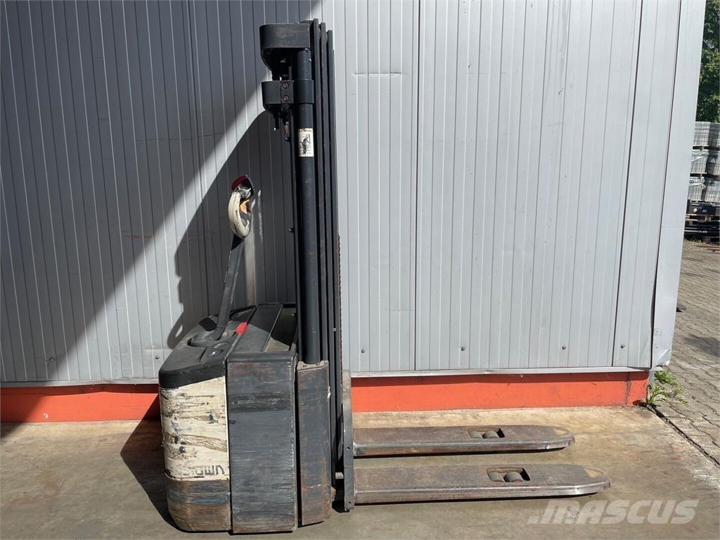 Crown WE2300 1.6 TT معدات التكديس الجوالة