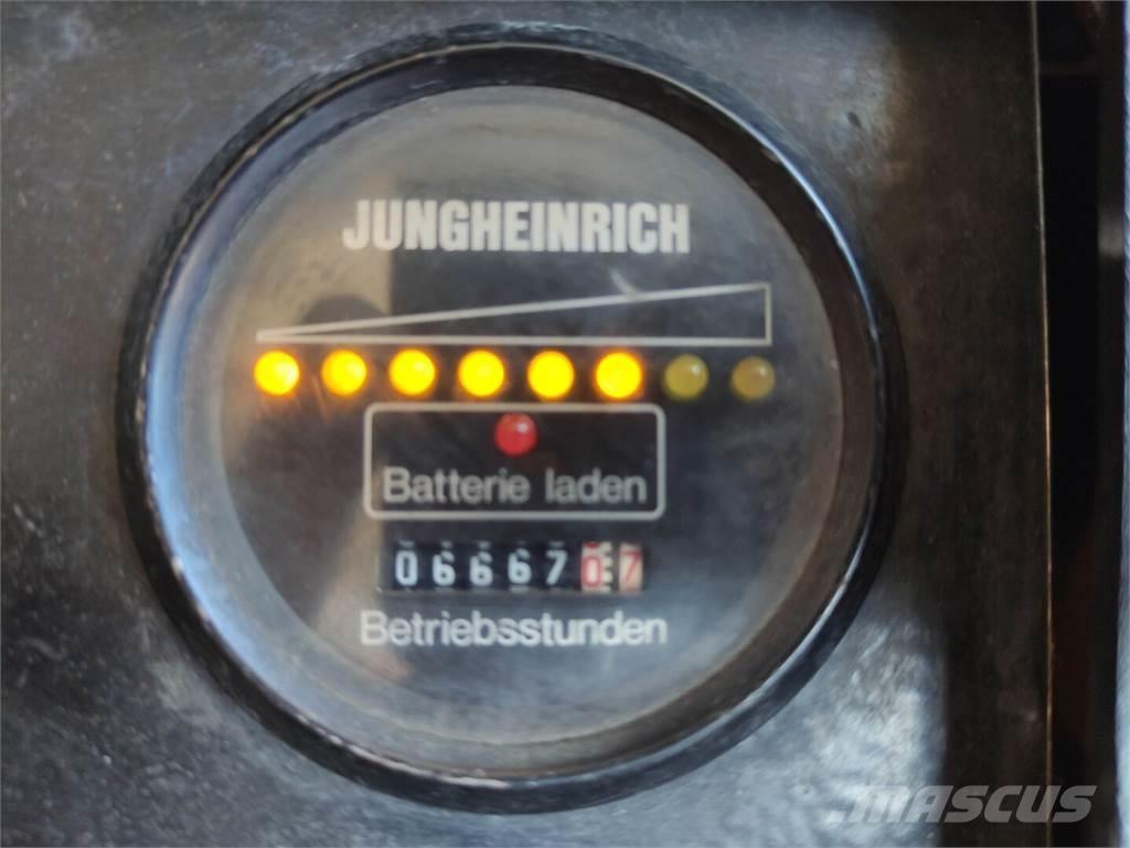 Jungheinrich EJC A 12.5 معدات التكديس الجوالة