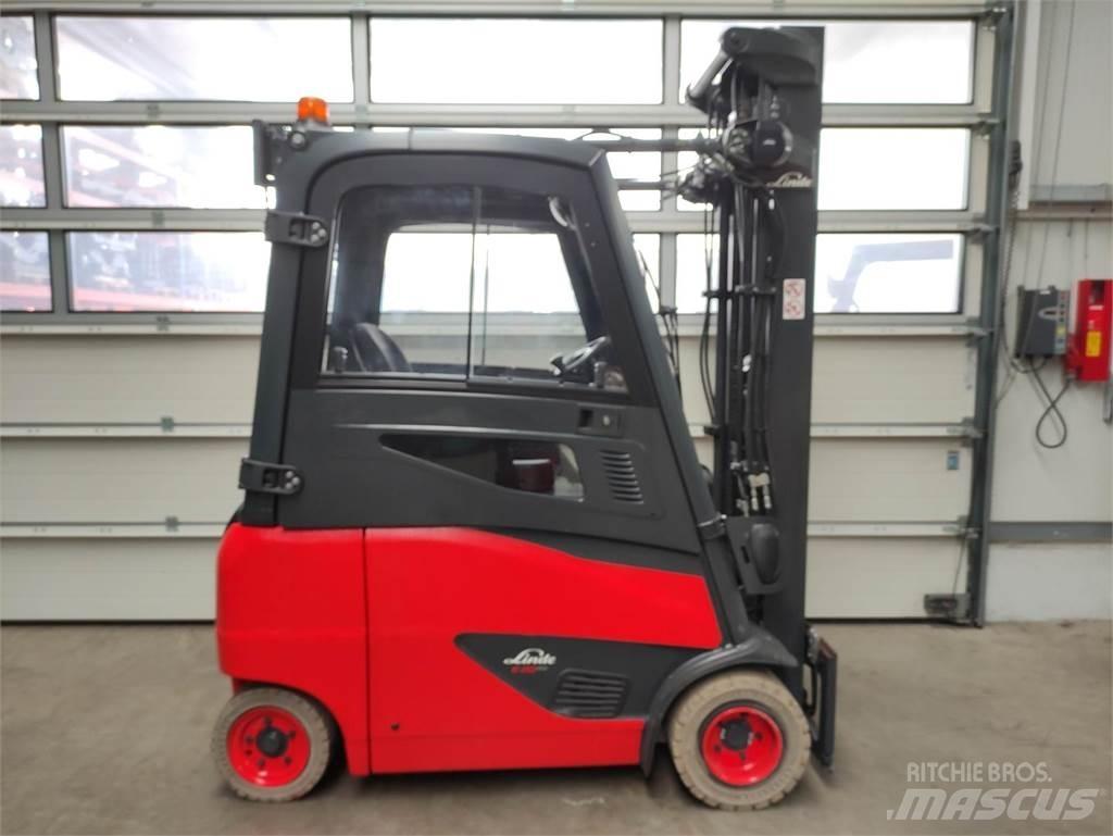 Linde E20PH-02-386-EVO شاحنات ذات رافعات شوكية تعمل بالكهرباء
