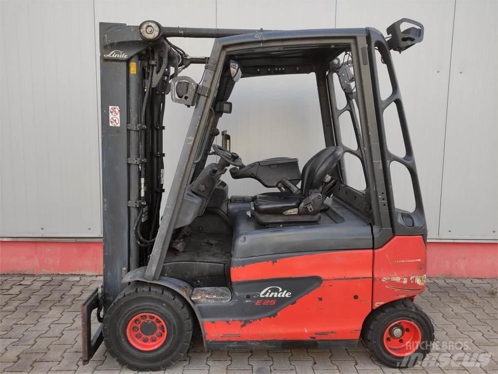 Linde E25-01-387 شاحنات ذات رافعات شوكية تعمل بالكهرباء