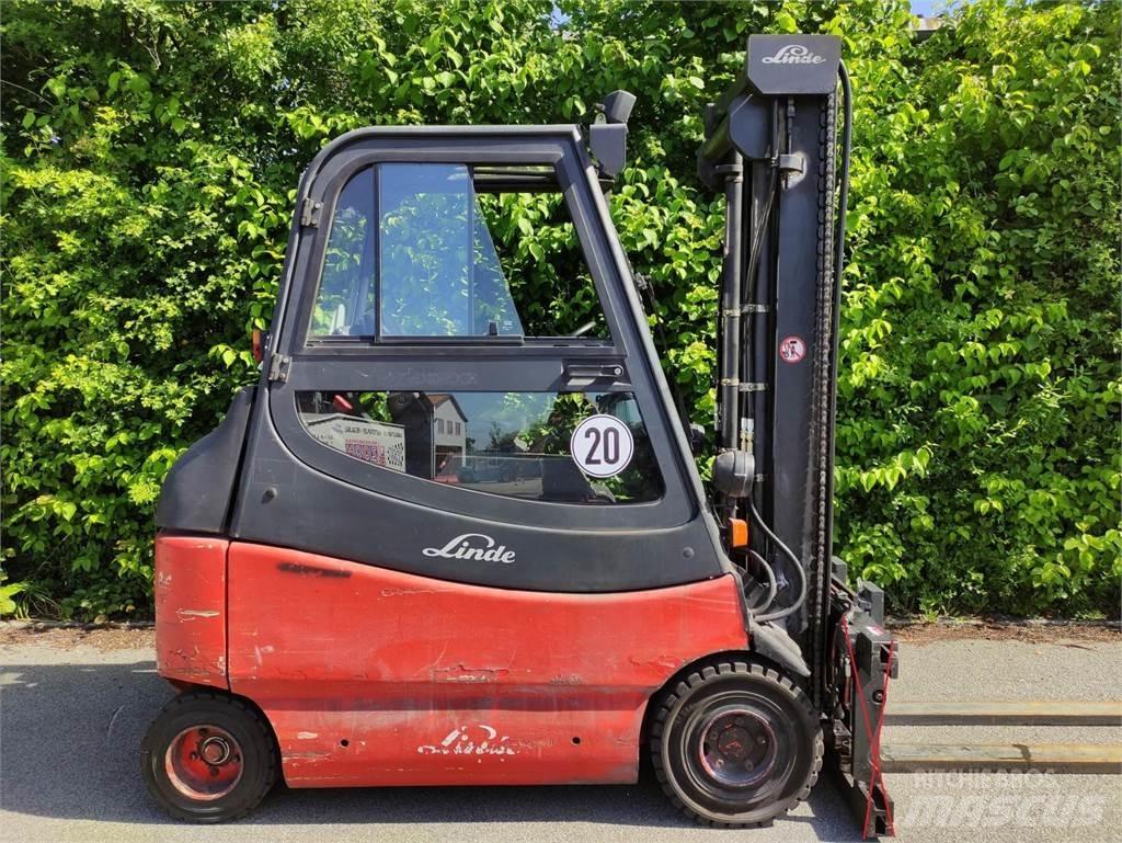 Linde E30-03-336 شاحنات ذات رافعات شوكية تعمل بالكهرباء