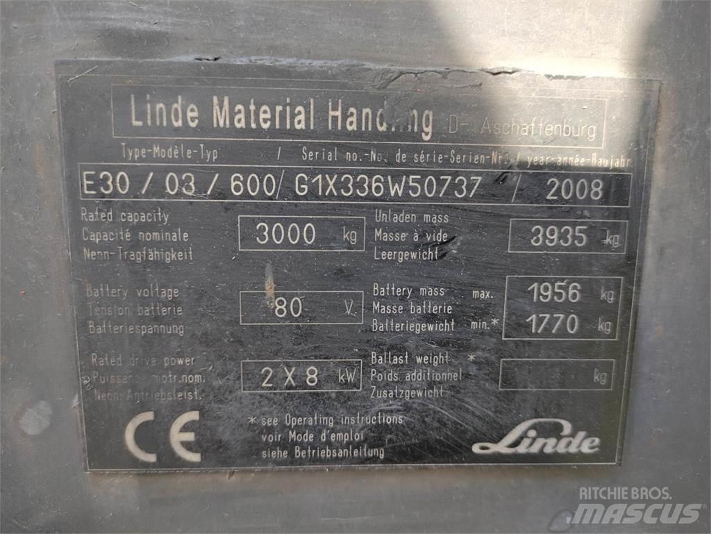 Linde E30-03-336 شاحنات ذات رافعات شوكية تعمل بالكهرباء