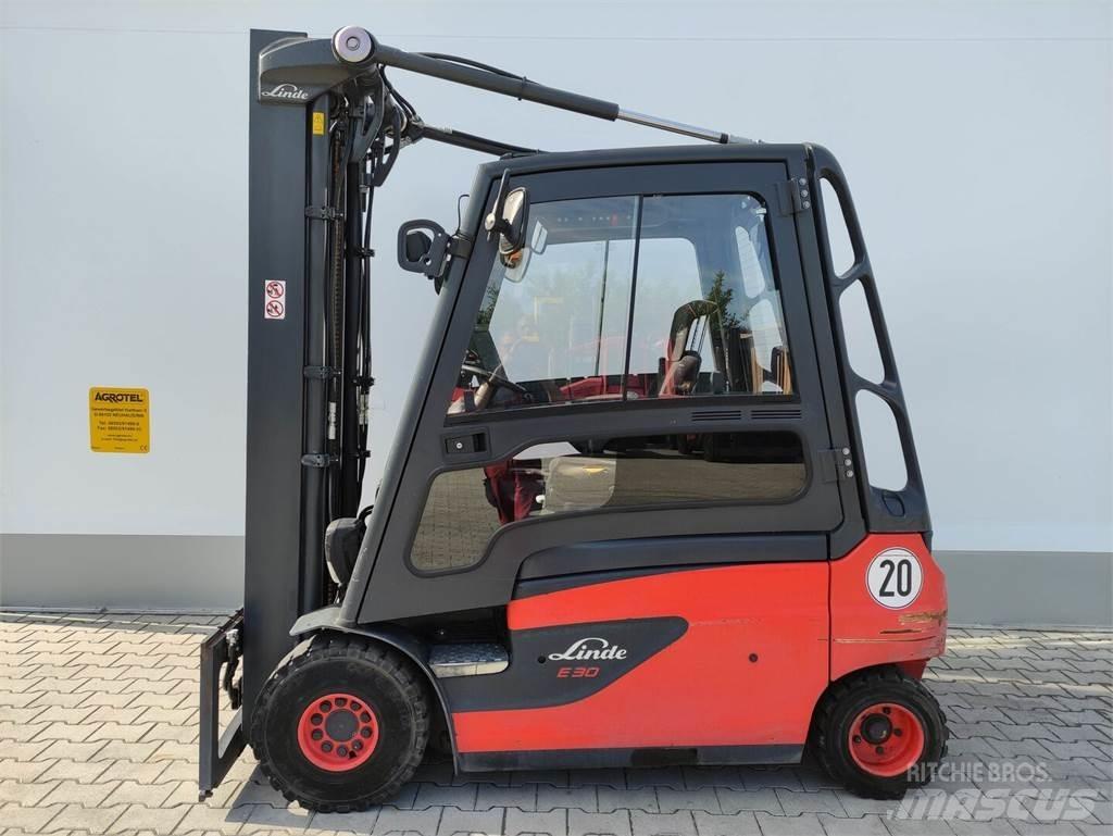 Linde E30L/387 شاحنات ذات رافعات شوكية تعمل بالكهرباء