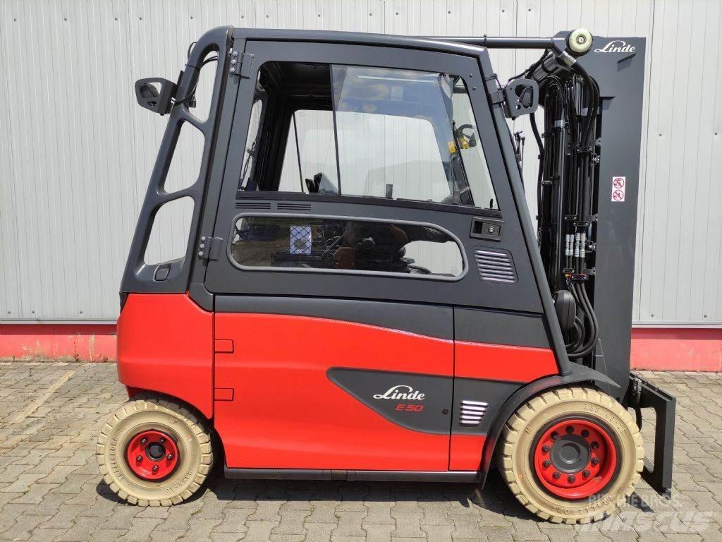 Linde E50HL-01-388 شاحنات ذات رافعات شوكية تعمل بالكهرباء