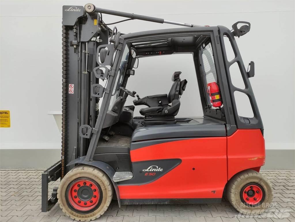 Linde E50HL-01-388 شاحنات ذات رافعات شوكية تعمل بالكهرباء