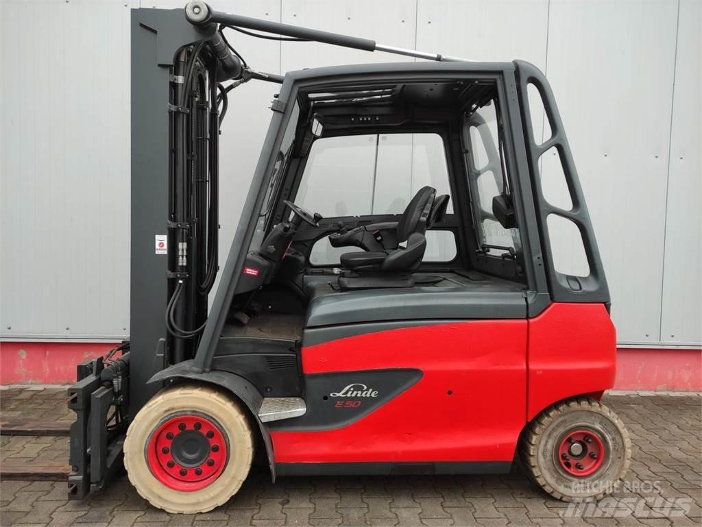 Linde E50HL-01-600 شاحنات ذات رافعات شوكية تعمل بالكهرباء