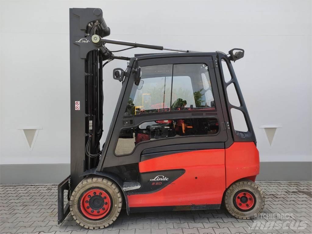 Linde E50HL-01/600-388 شاحنات ذات رافعات شوكية تعمل بالكهرباء