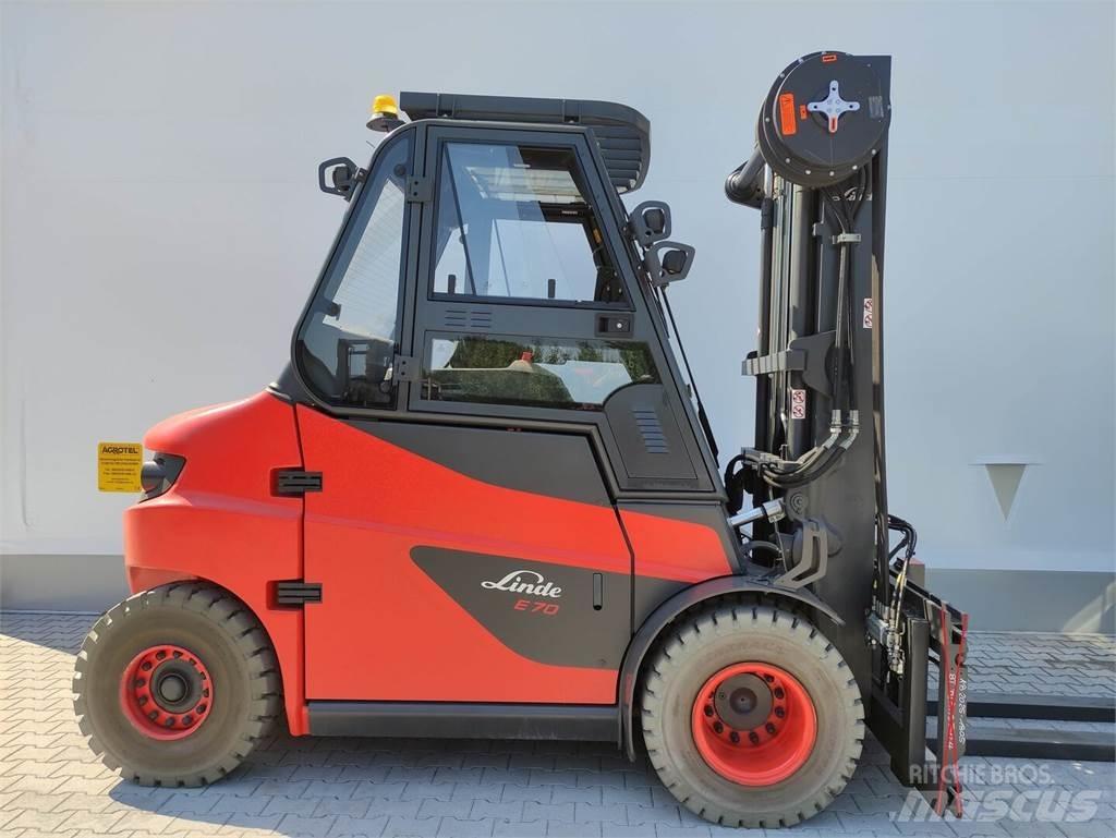 Linde E70-01-127 شاحنات ذات رافعات شوكية تعمل بالكهرباء
