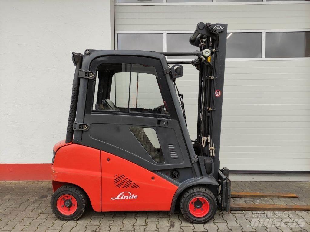 Linde H20D-01-391 شاحنات الديزل