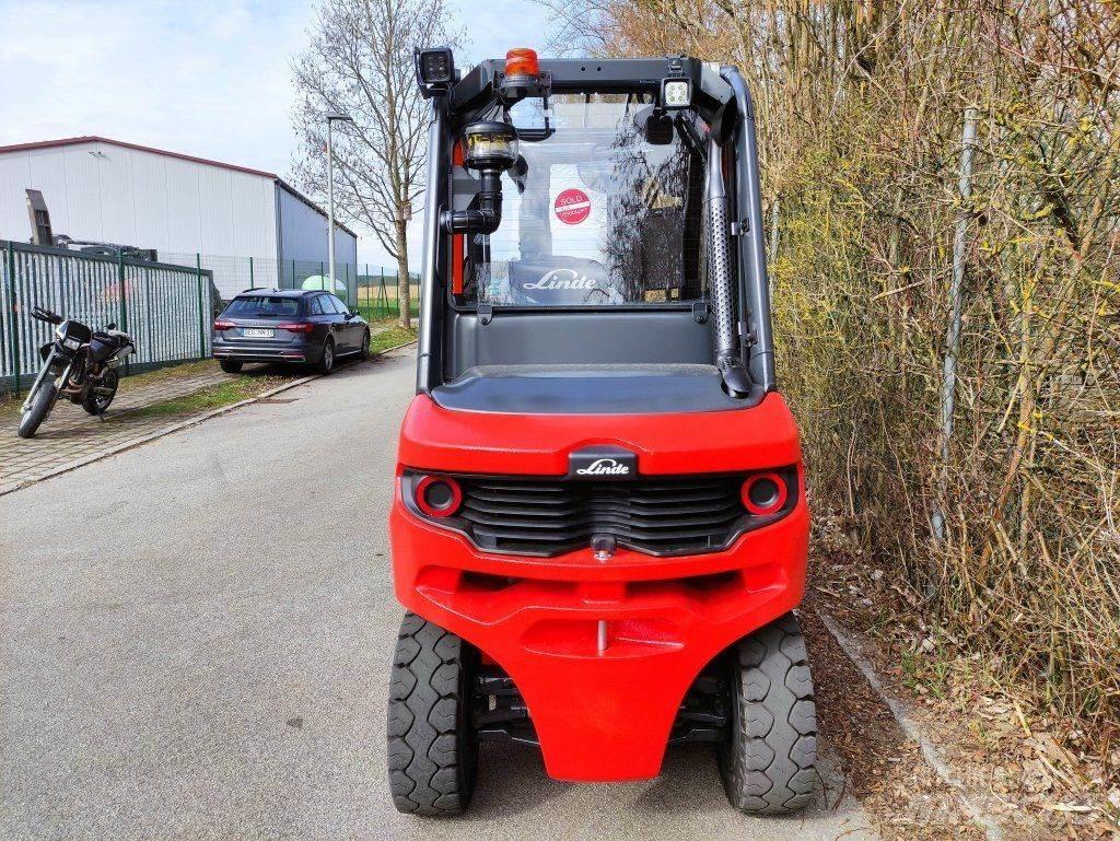 Linde H30D-01-1202 شاحنات الديزل