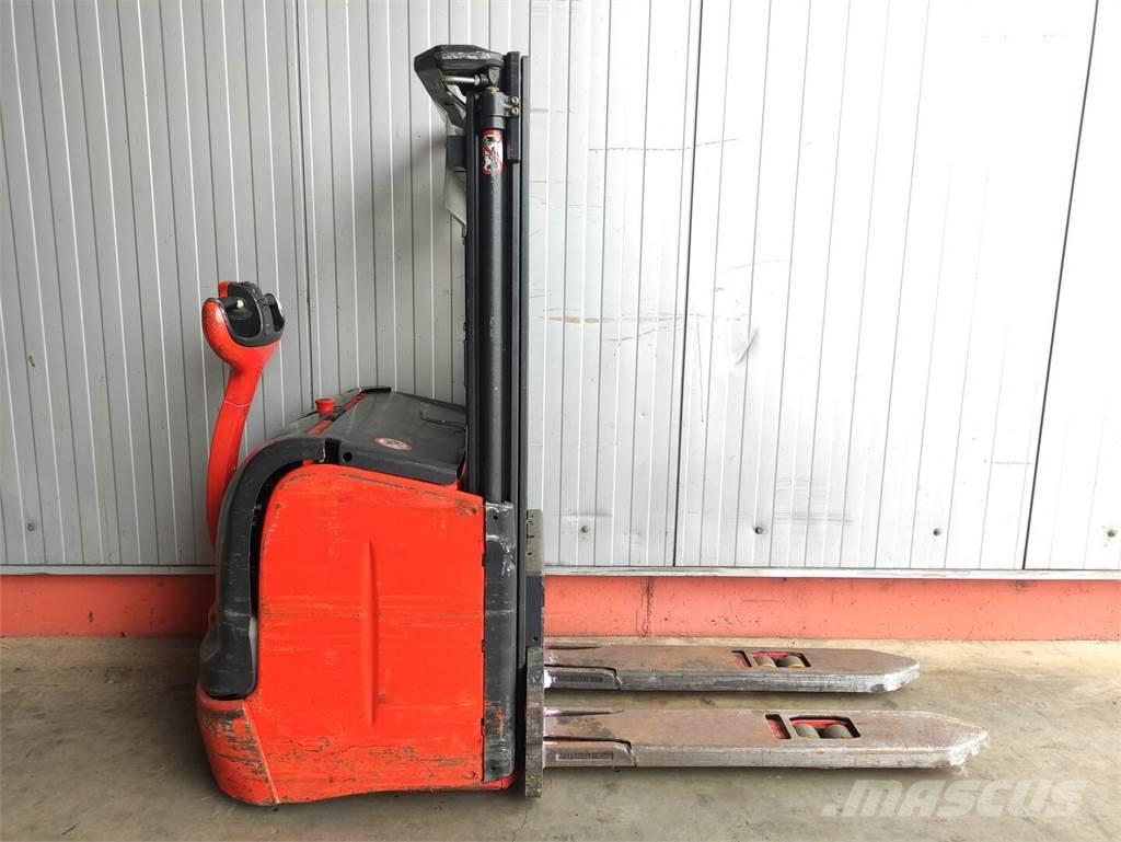 Linde L14-372 معدات التكديس الجوالة