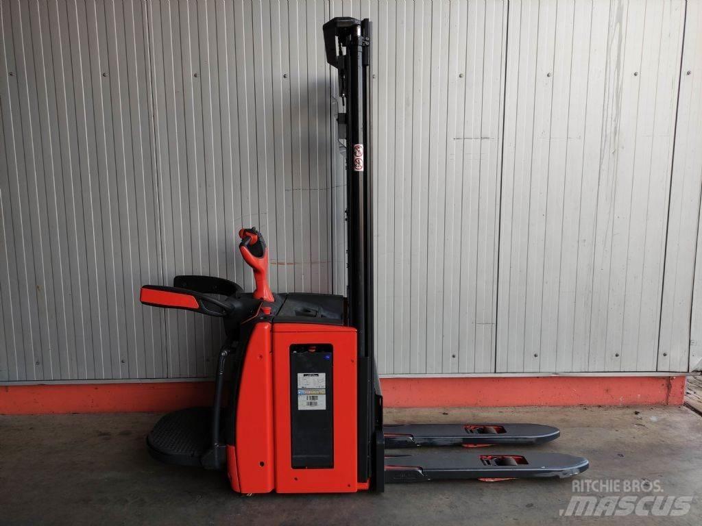Linde L14-APi-1173 معدات التكديس الجوالة