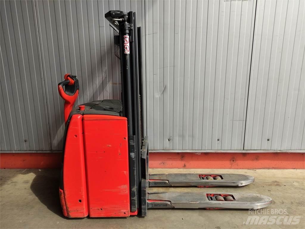 Linde L14i-1173 معدات التكديس الجوالة