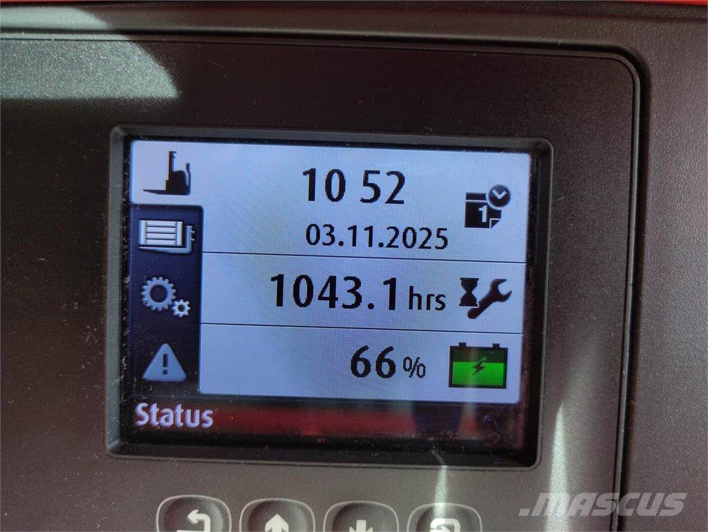 Linde L14i-1173 معدات التكديس الجوالة