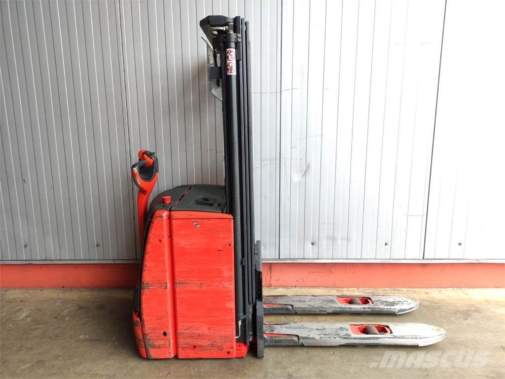 Linde L16-1173 معدات التكديس الجوالة