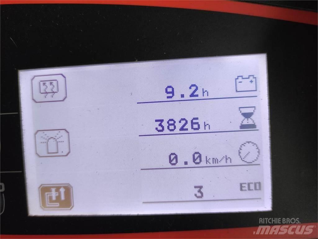 Linde P80-1191 شاحنة قاطرة