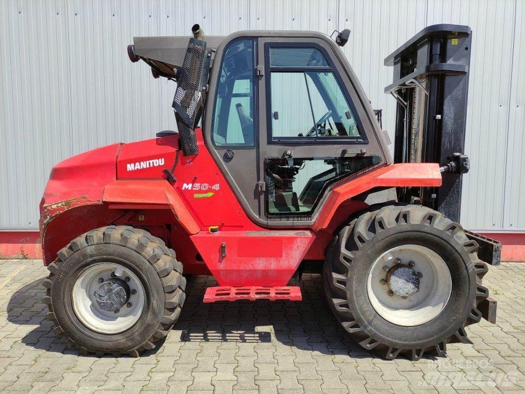 Manitou M50-4 شاحنات الطرق الوعرة