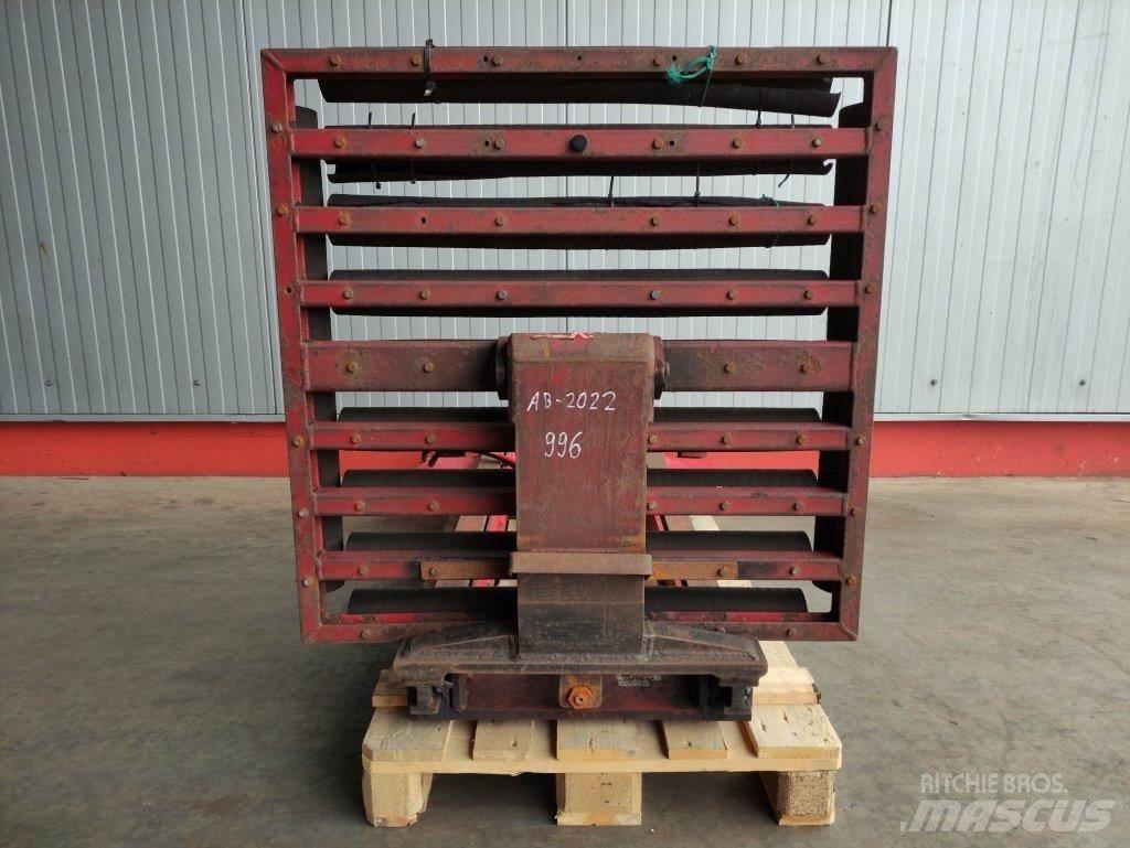 Meyer 6-3003K أخرى