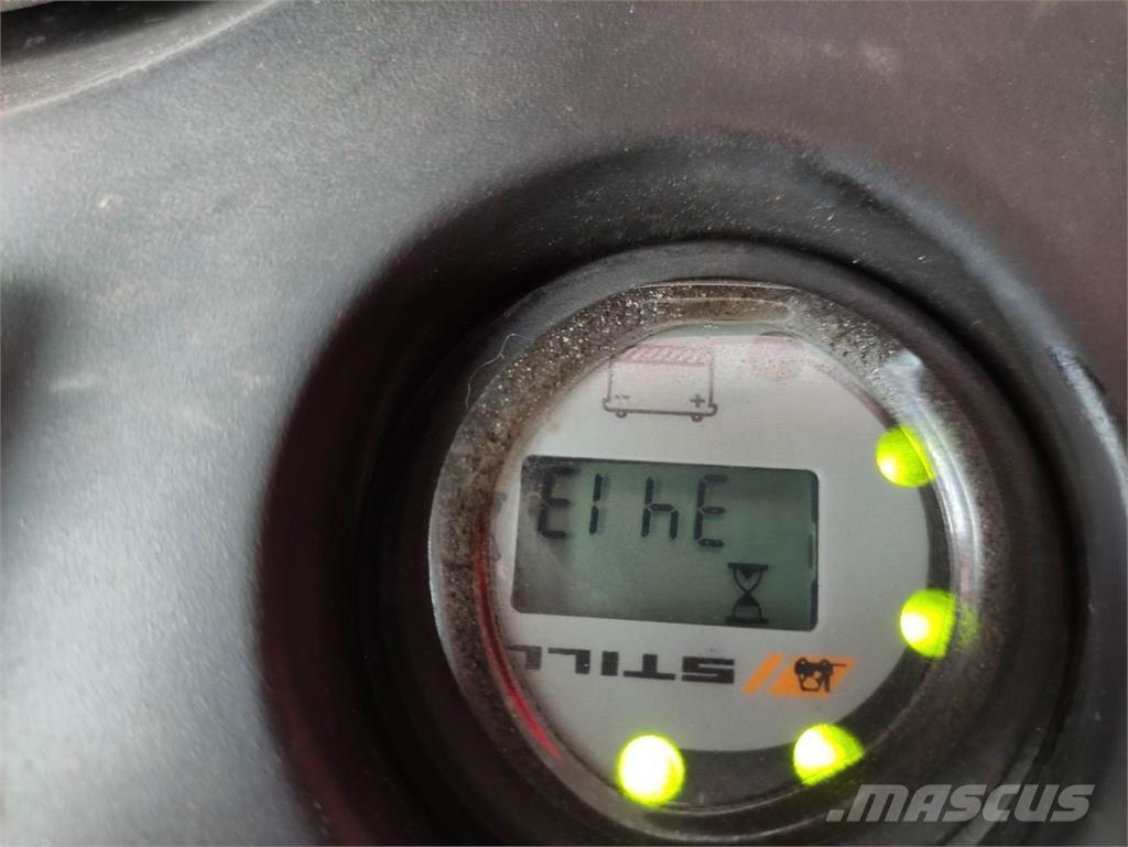 Still EGV16 معدات التكديس الجوالة