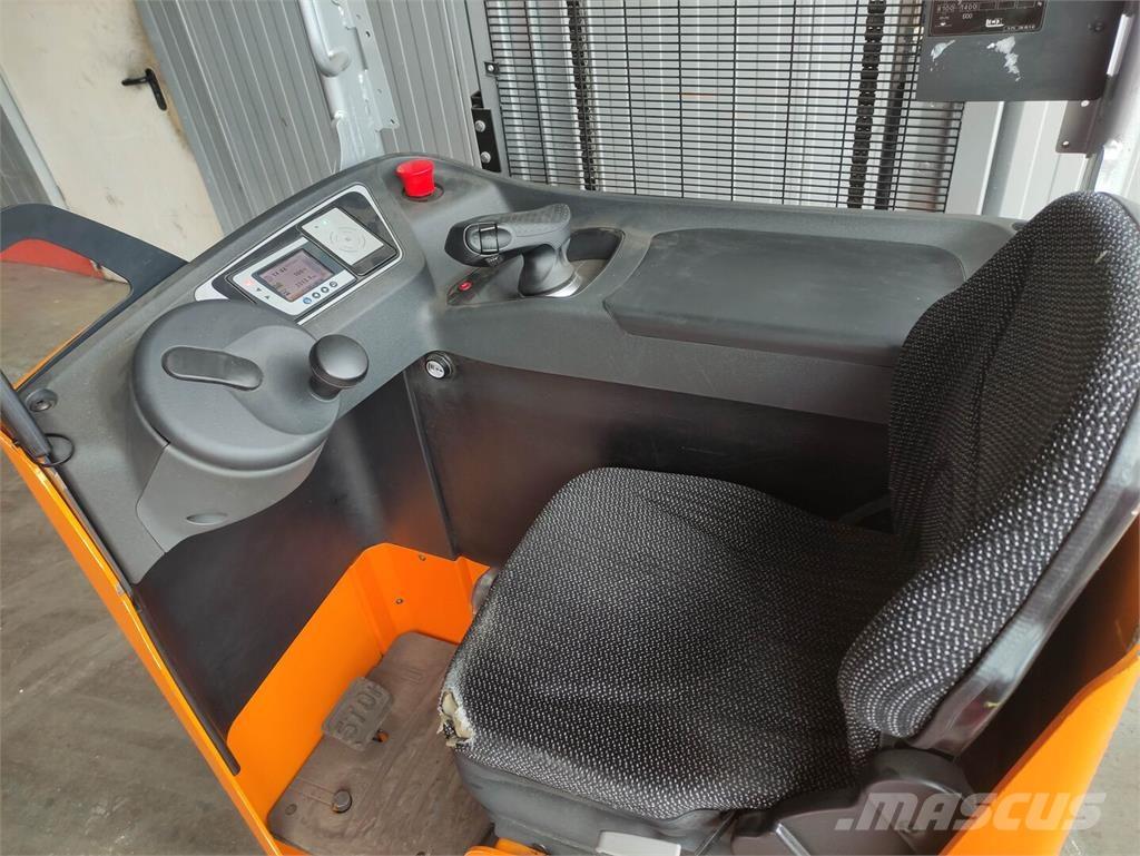 Still FXV 14 معدات التكديس الجوالة