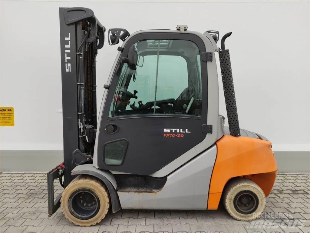 Still RX70-35 شاحنات الديزل