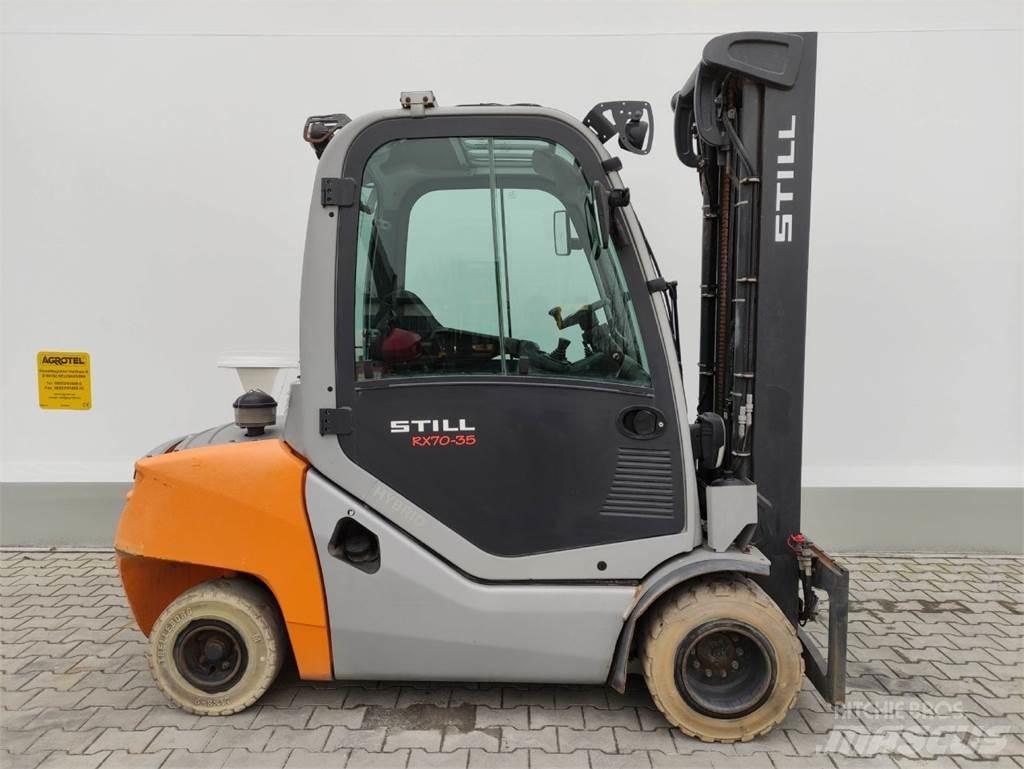Still RX70-35 شاحنات الديزل