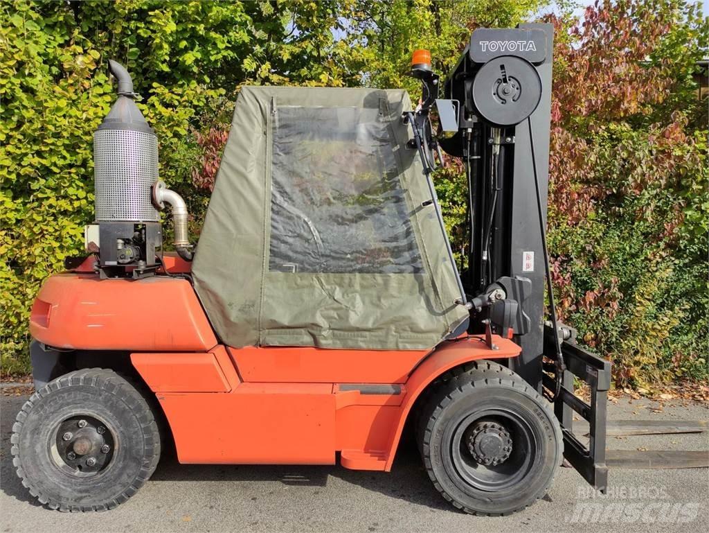Toyota 50-5FD60 شاحنات الديزل