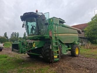 John Deere T550i