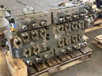 Liebherr R 964 C HYDRAULIC VALVE BLOCK