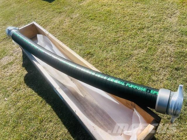 Quantity of (6) 4.5 in x 7.5 ft Rigid Water Suctio معدات البناء - غير ذلك